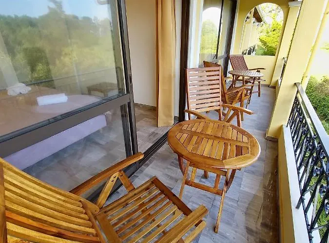 Alexandra 13 Appartement *